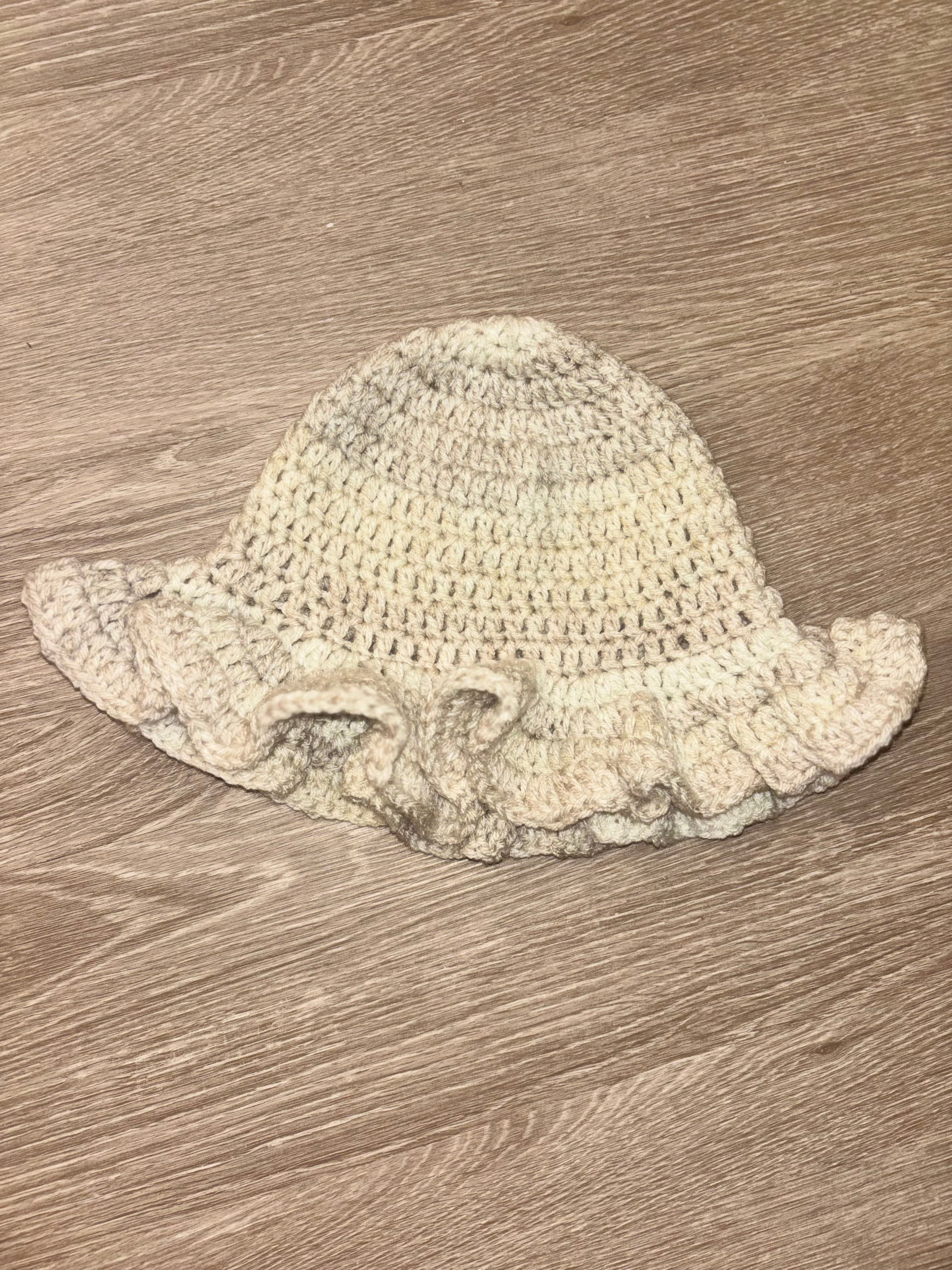 Ruffle Hat